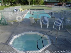 resort hot tub pool